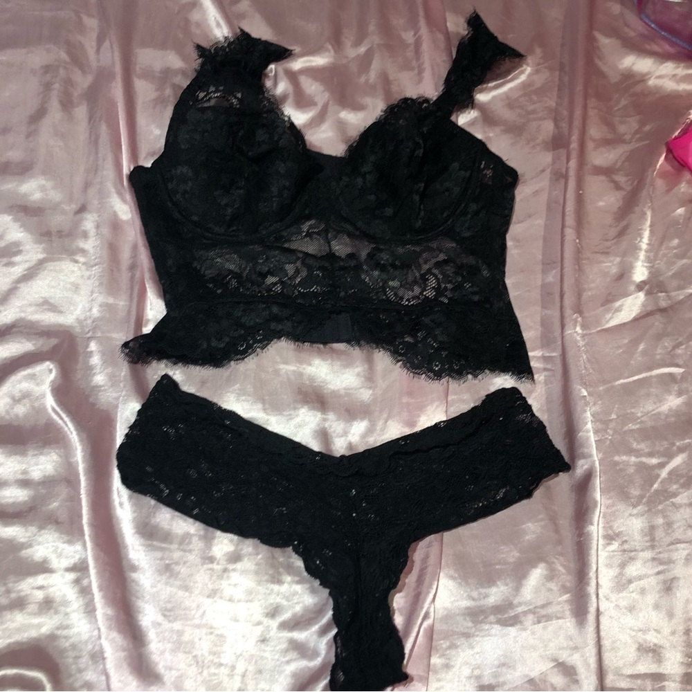 LASENZA BLACK LINGERIE SET